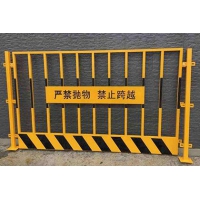 基坑锌钢护栏基坑防护栏防撞栏杆围档交通安全设施波形防护栏栏杆