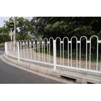 京式锌钢护栏基坑桥梁防护栏防撞栏杆围档交通安全设施波形防护栏