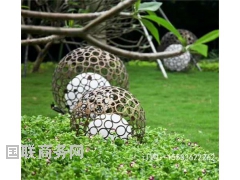 户外不锈钢发光镂空球雕塑定制抽象铁艺花球酒店落地水景园林摆件图1